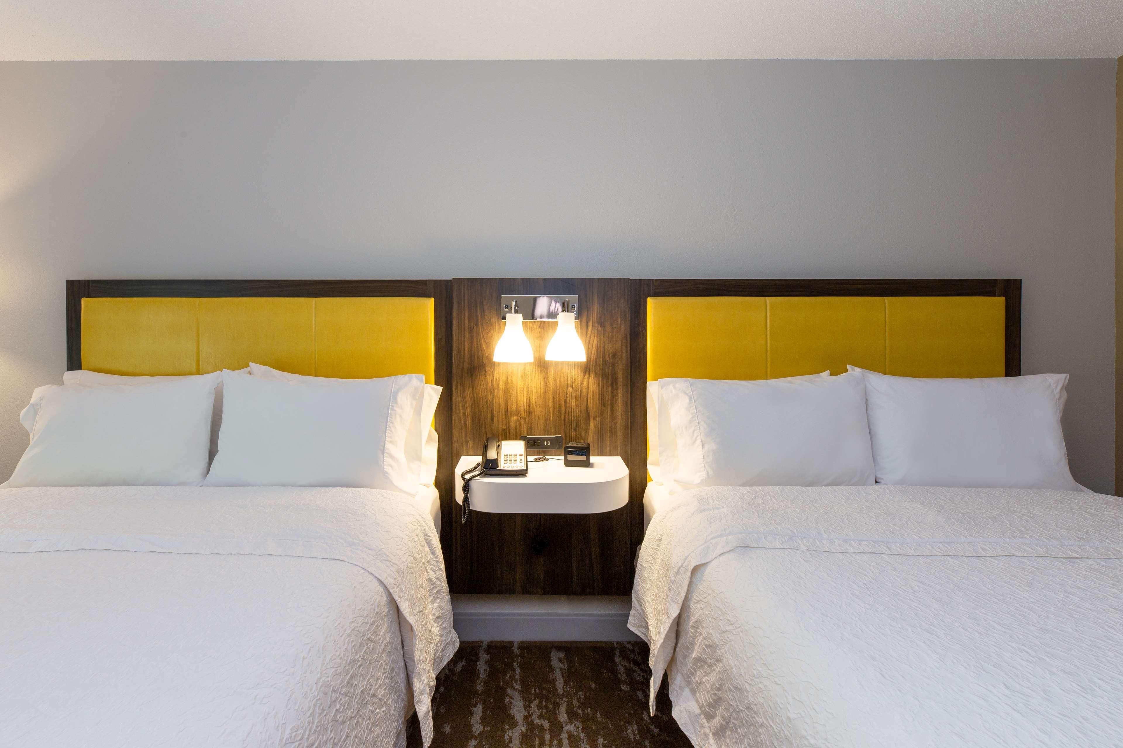 Hampton Inn & Suites Raleigh Cary Lenovo Center Esterno foto
