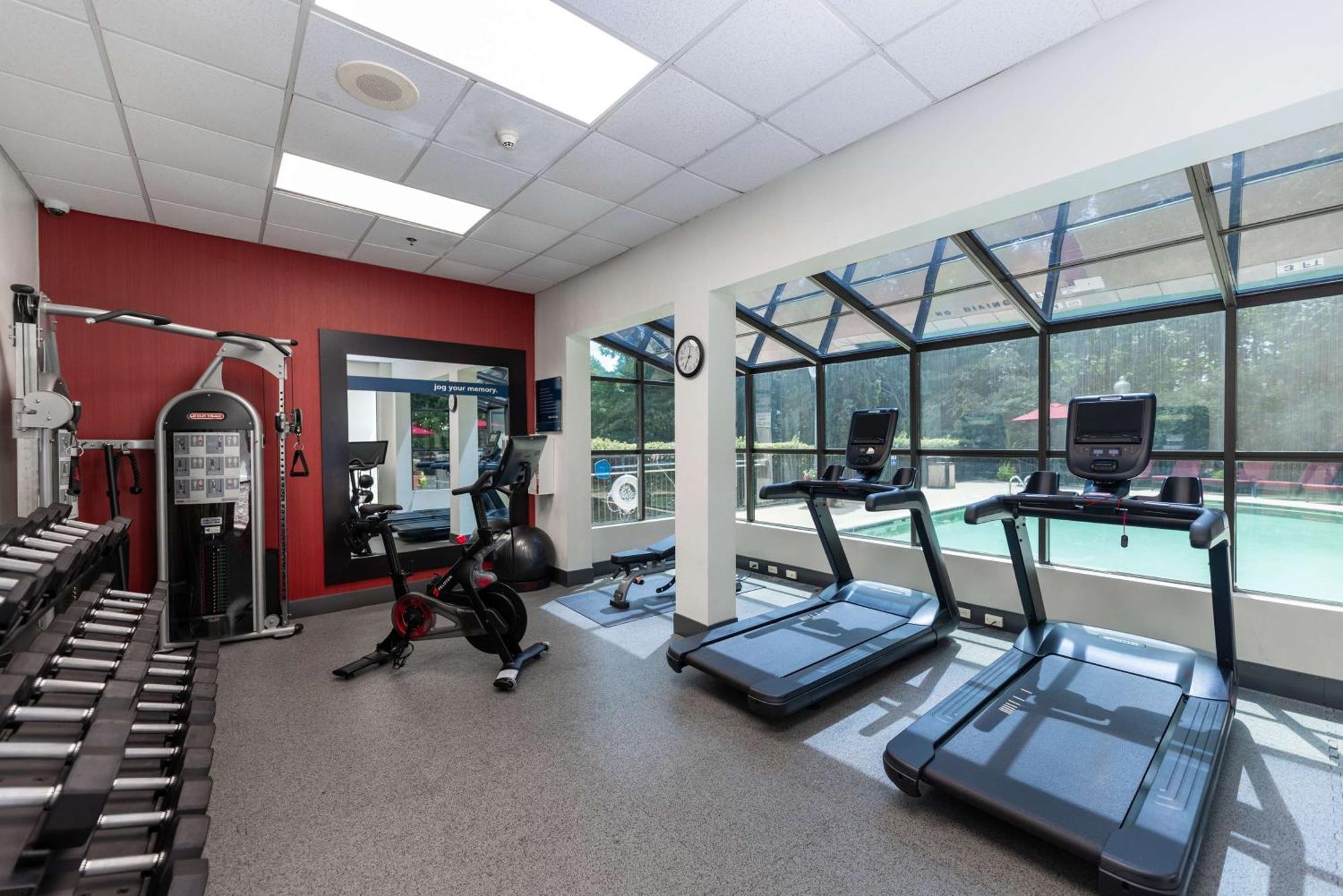 Hampton Inn & Suites Raleigh Cary Lenovo Center Esterno foto