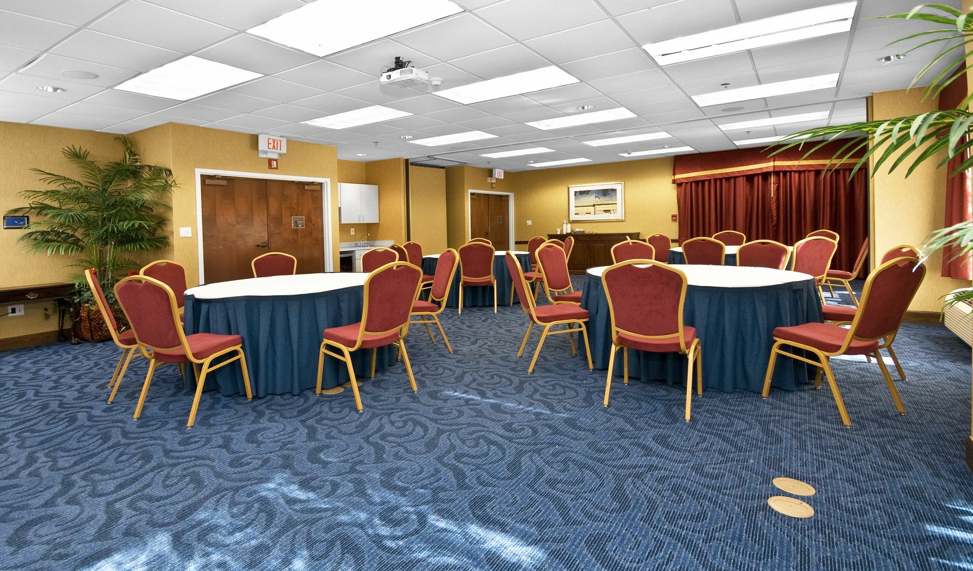 Hampton Inn & Suites Raleigh Cary Lenovo Center Affari foto